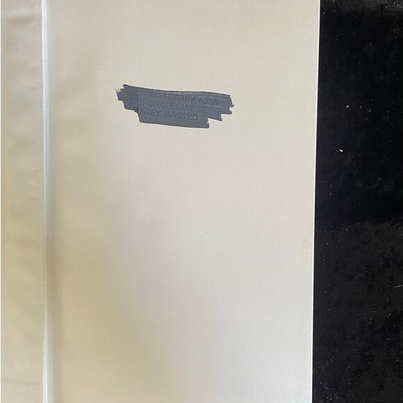 A Long Petal of the Sea by Isabel Allende | 2020 | Historical Romance - Picture 2 of 15